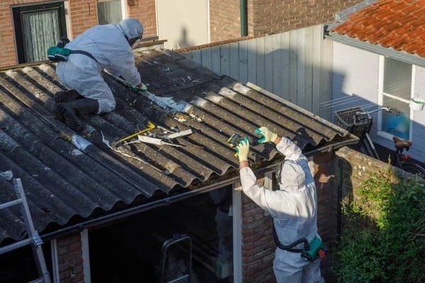 depositphotos_265741670-stock-photo-professional-asbestos-removal.jpg